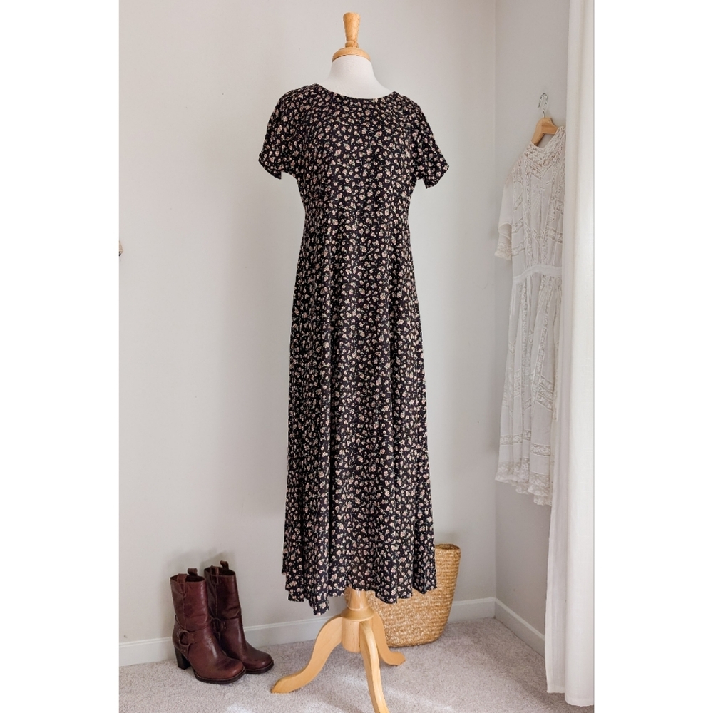 Vintage Black Floral Cinch Waist Flowy Maxi Length Dress - Picture 15 of 16